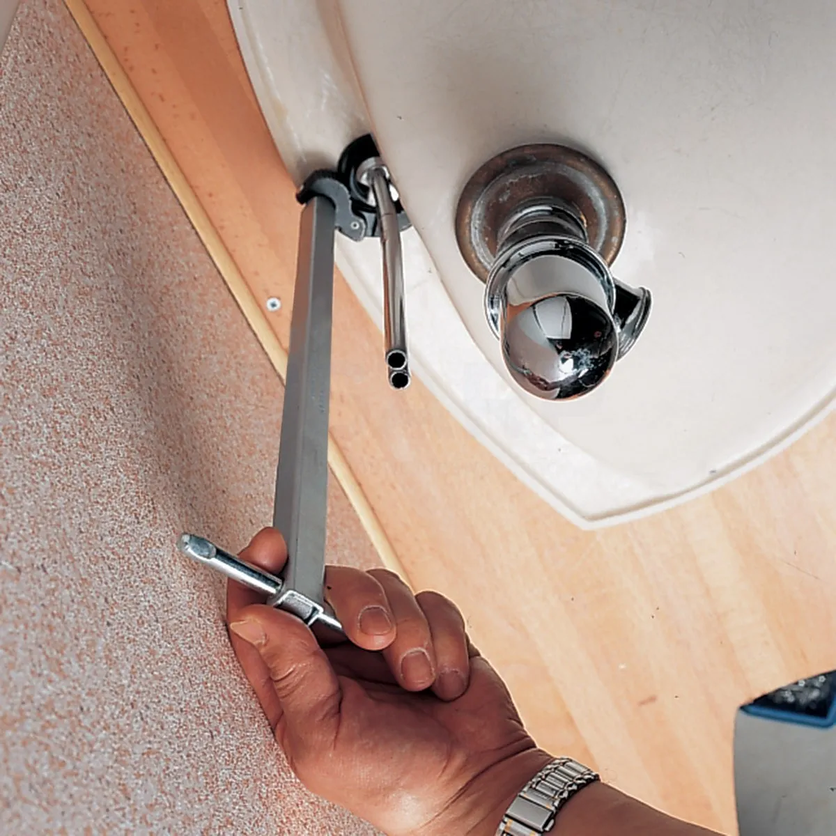RIDGID ประแจขันท่อใต้อ่างล้างมือ 10 นิ้ว ขนาด 3/8 นิ้ว - 1.1/4 นิ้ว รุ่น 31170 - Image 3