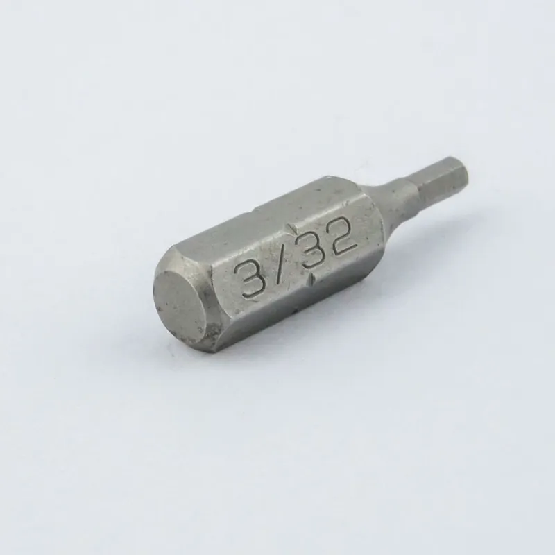 ดอกไขควง FORCE 1/4" หัวหกเหลี่ยมแบบมีรู ขนาด 3/32 นิ้ว รุ่น 124S253.32