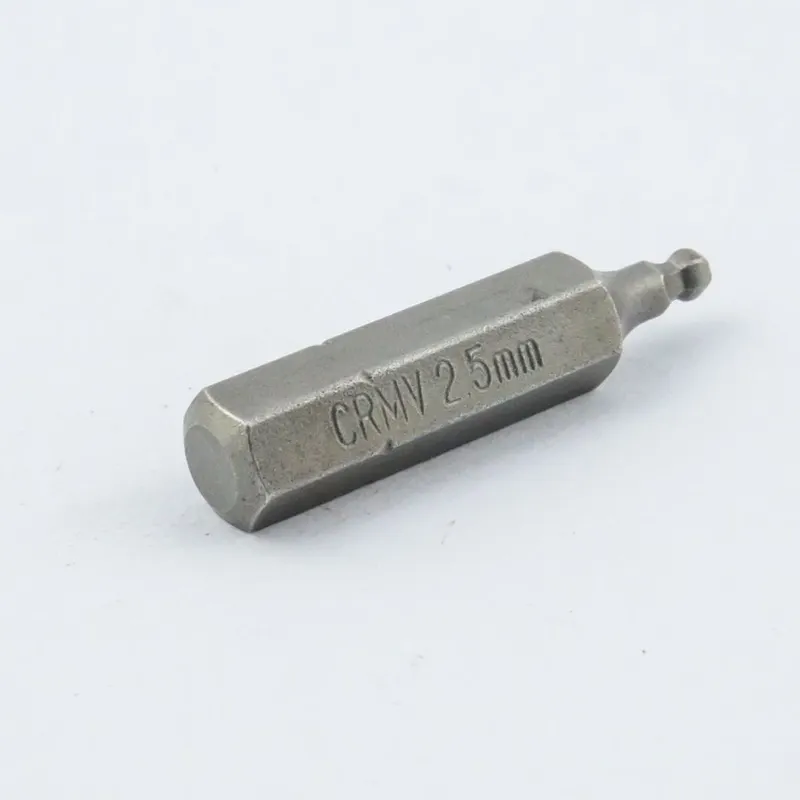 ดอกไขควง FORCE 1/4" หัวหกเหลี่ยมแบบหัวบอล (Ball Point Hex) เบอร์ 2.5 รุ่น 12530025