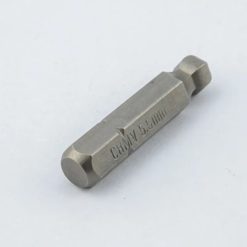 ดอกไขควง FORCE 1/4" หัวหกเหลี่ยมแบบหัวบอล เบอร์ 5.5 รุ่น 12530055