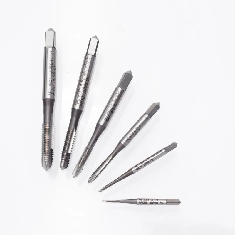 NACHI ดอกต๊าปร่องตรงสีเงิน ขนาด M2.6X0.45 รุ่น L6906