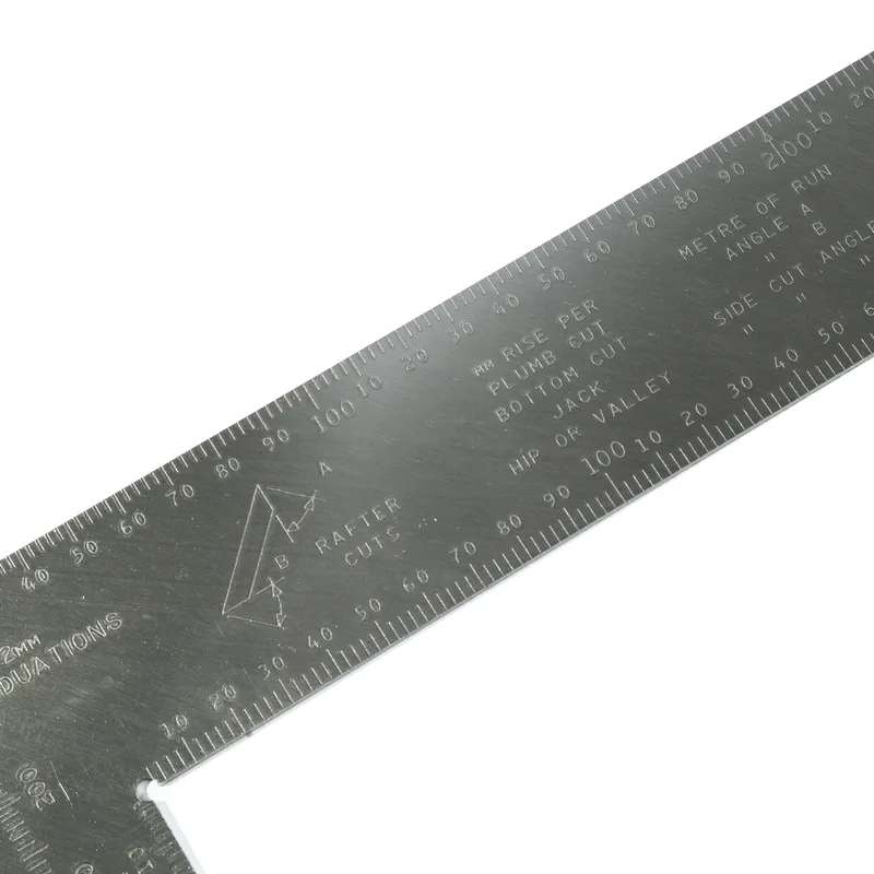 STANLEY 45-530 ฉากเหล็กช่างทำหลังคา 24 นิ้ว - Image 2