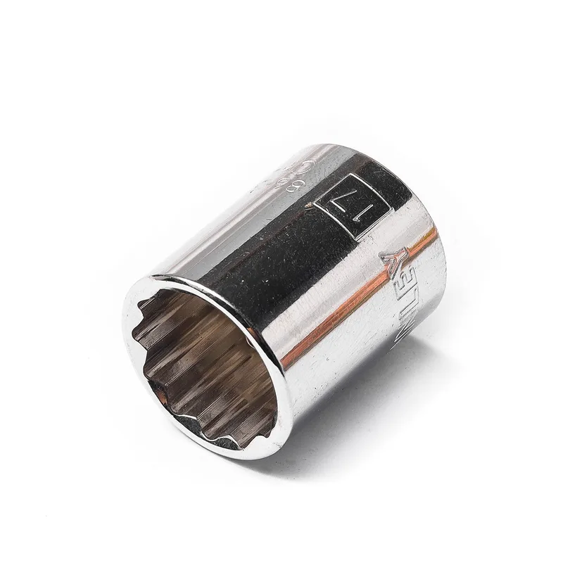 STANLEY 86-352 ลูกบ็อกสั้น 12 เหลี่ยม3/8"เบอร์17