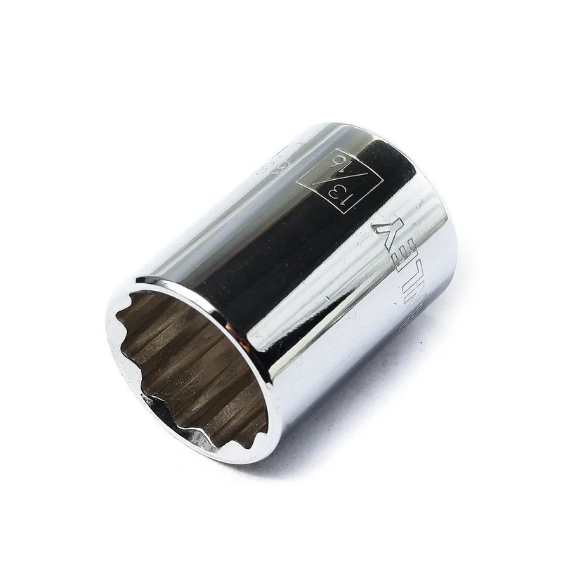 STANLEY 88-818ลูกบ็อกสั้น12เหลี่ยม1/2"ขนาด13/16"
