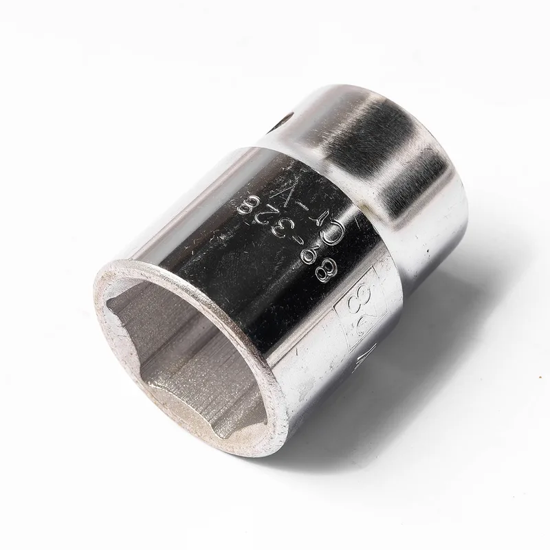 STANLEY 89-328 ลูกบ็อกสั้น 6 เหลี่ยม 3/4"เบอร์28