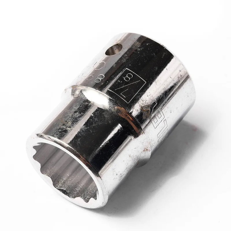 STANLEY 89-663 ลูกบ็อกสั้น 12 เหลี่ยม3/4" 7/8"
