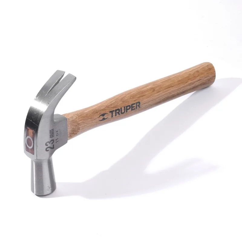 TRUPER ค้อนหงอนด้ามไม้ 11 ออนซ์ (312 กรัม) รุ่น 10557